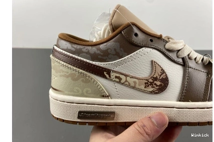 HF5743-221 JORDAN 1 Low AIR 1031